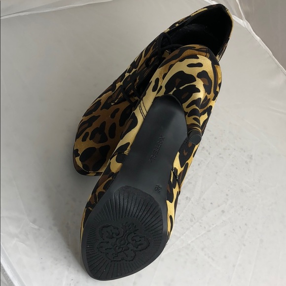 Animal Print Leopard Heels - Picture 2 of 6